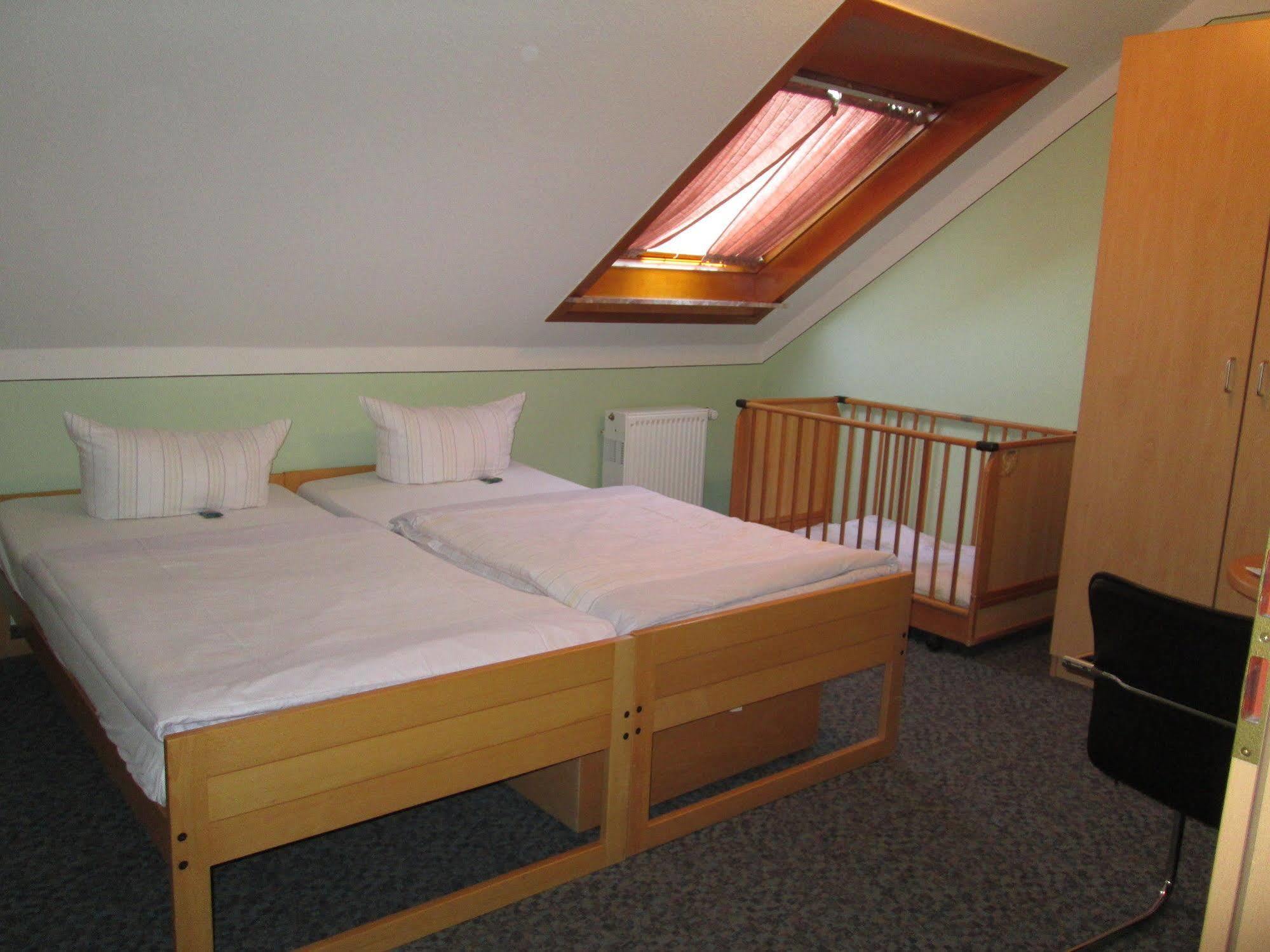 Landhotel Karrenberg Kirchberg  ภายนอก รูปภาพ